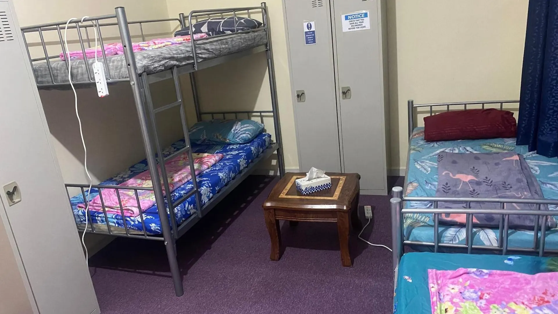 منزل للإقامة Dream Valley Hostel أبو ظبي