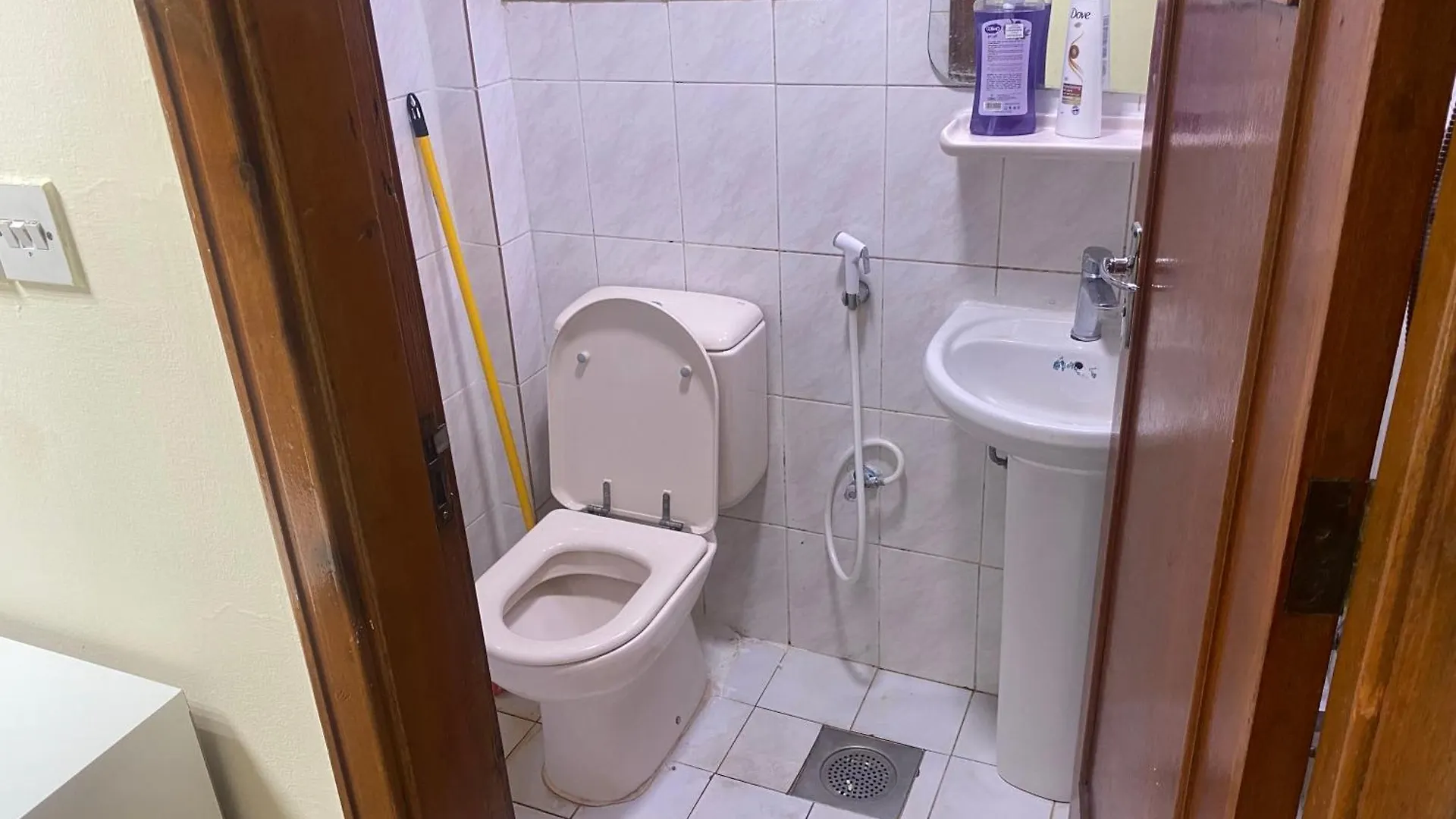 Dream Valley Hostel Abu Dhabi 0*,  United Arab Emirates
